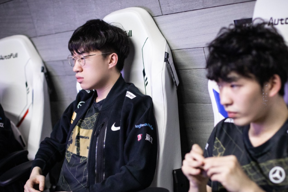  巴塞罗那队教练 